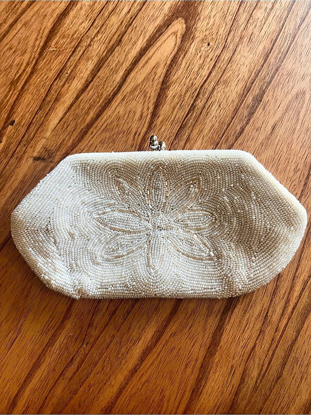 Beaded Floral Clutch in White Like New